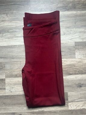 Jones New York Deep Burgundy stretch work pants/legging